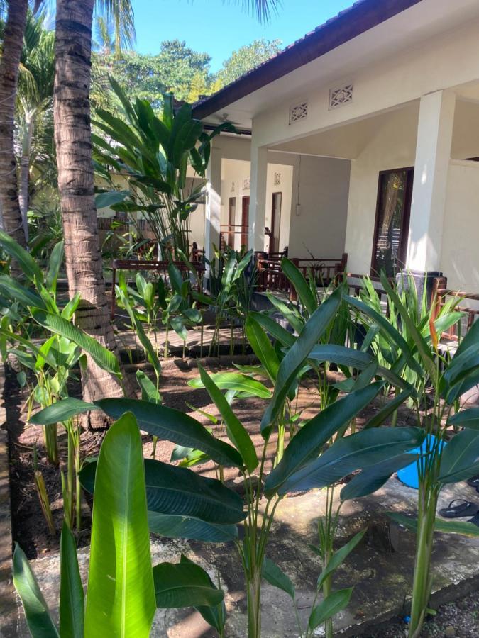 Oktavia Bungalows Gili Air Exteriör bild